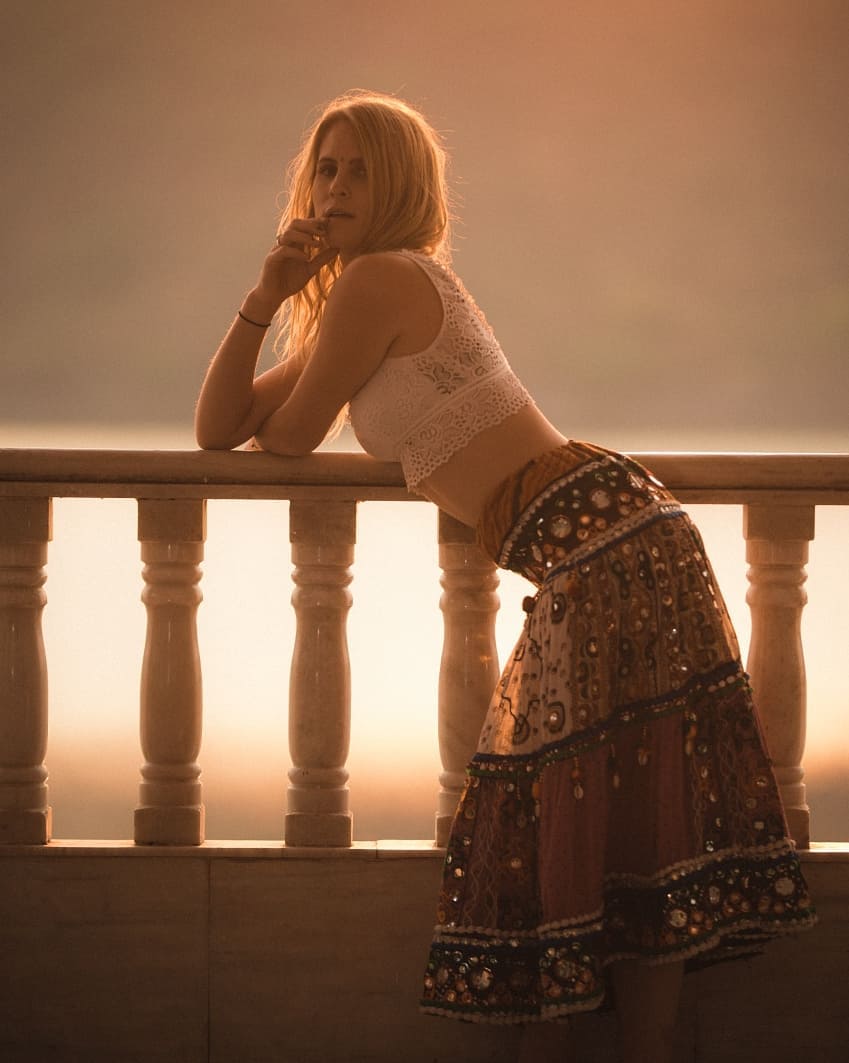 Modelling Photography in Udaipur