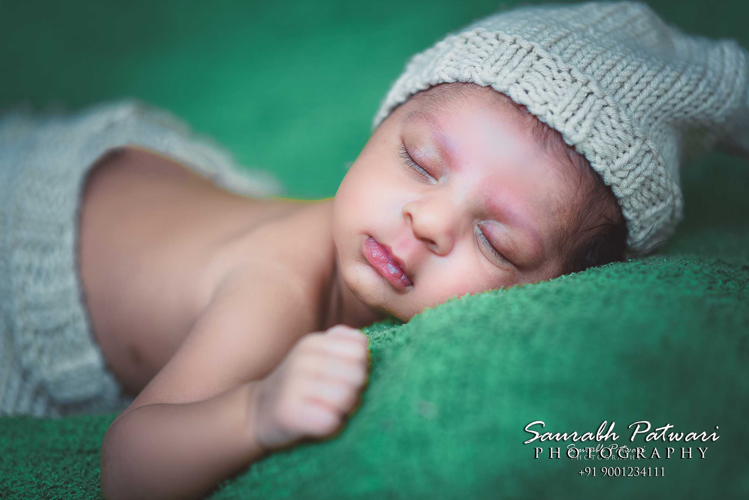 NEW BORN BABY PHOTOGRAPHY IN UDAIPUR